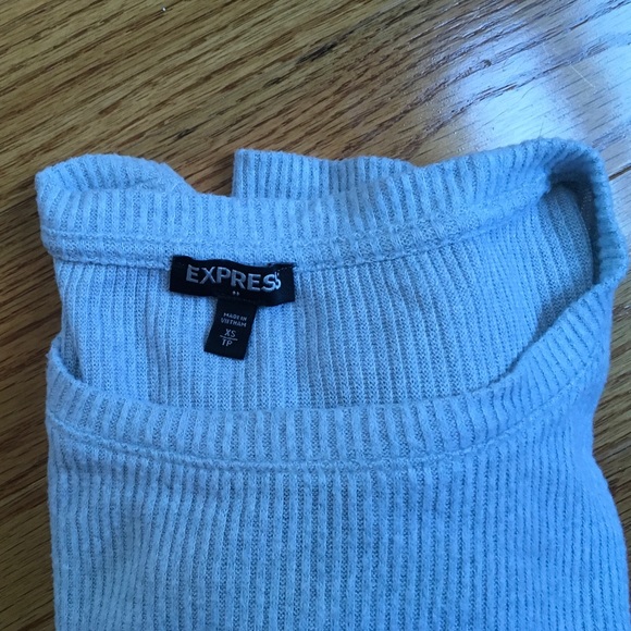 Express Sweater - Picture 3 of 3